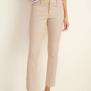 Khaki Old Navy Pixie Pant size 8